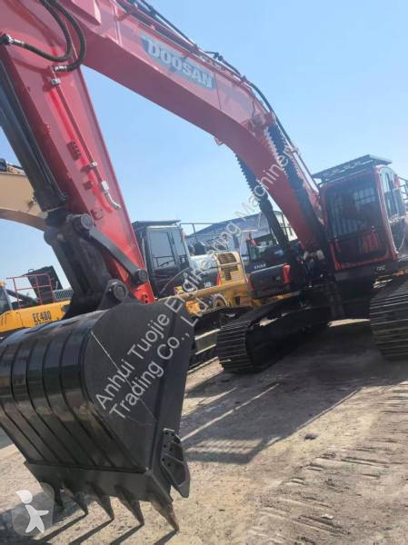 جرافة Doosan DX345