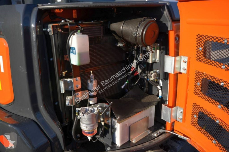 Rýpadlo Hitachi ZX 65 USB-6