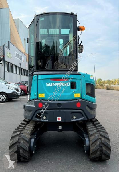 Экскаватор Sunward