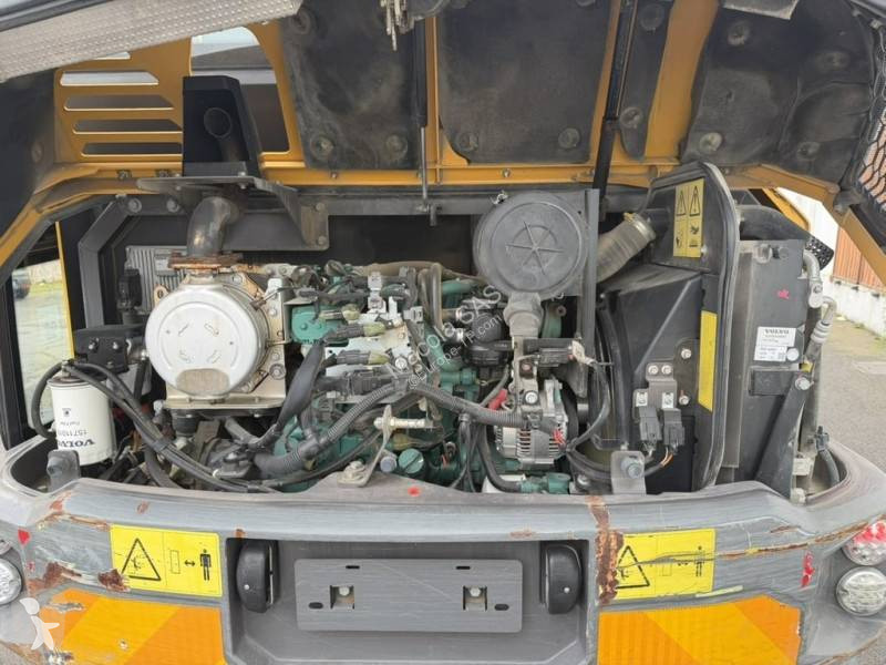 Rýpadlo Volvo EW60E