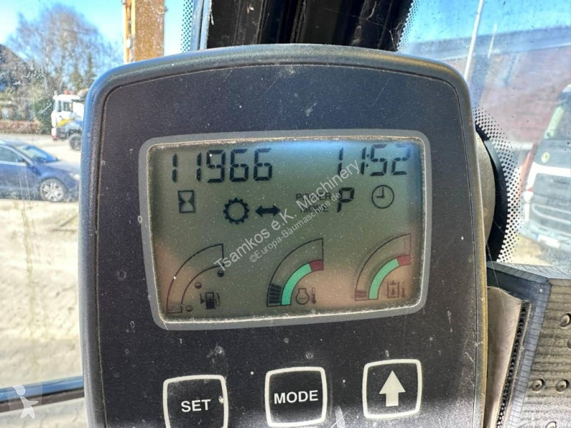 Skovl JCB ISUZU Turbo 175 Hp Rototilt Klima