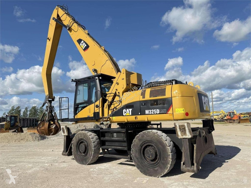 جرافة Caterpillar M DLMH