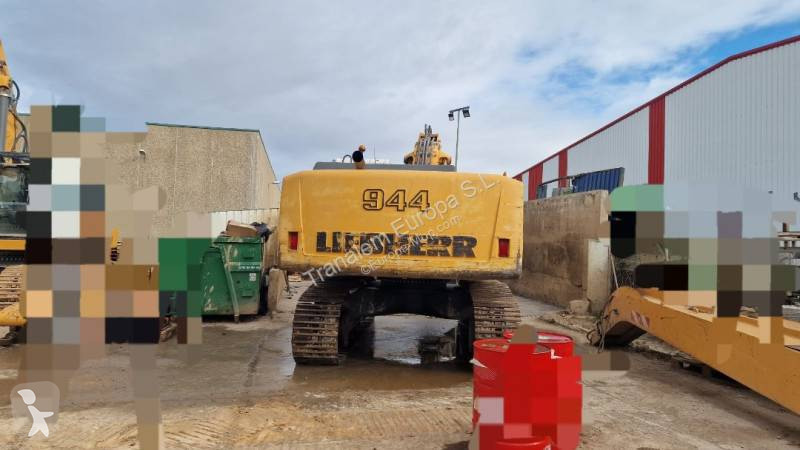 جرافة Liebherr 944