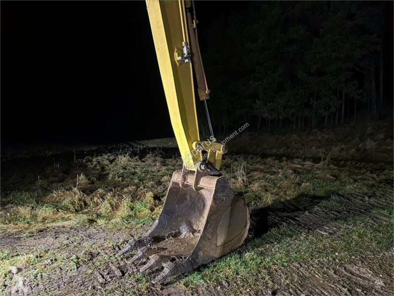 جرافة Komatsu LC-11 E0 LONGREACH 16 M
