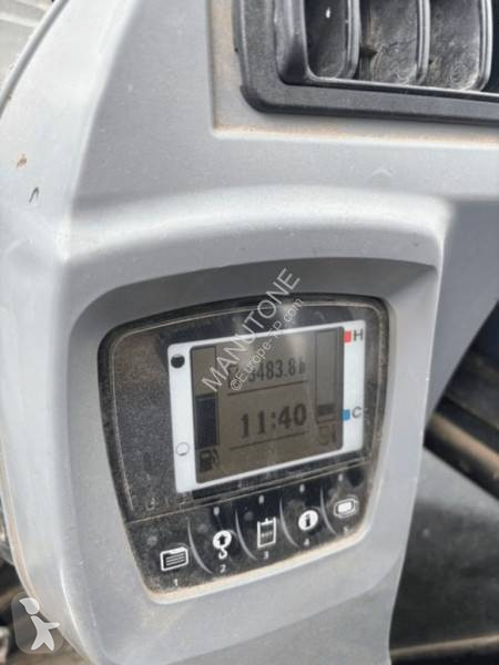 جرافة Kubota