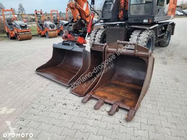 Excavator Hitachi ZX140 W3