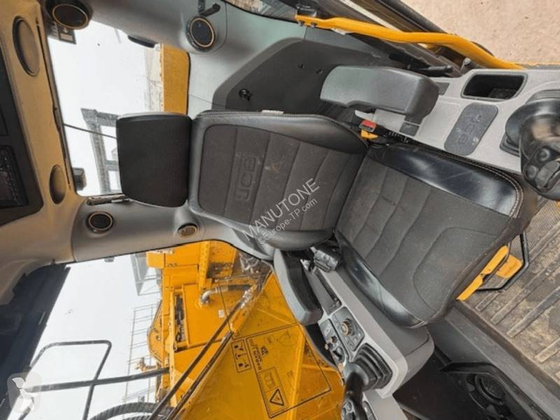 جرافة JCB 245XR