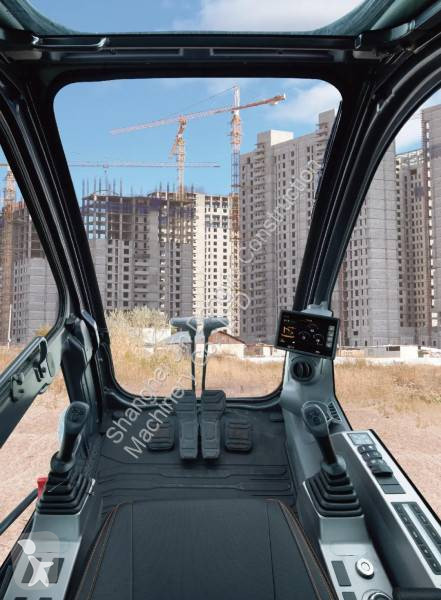 Lopatový nakládač Develon DX130
