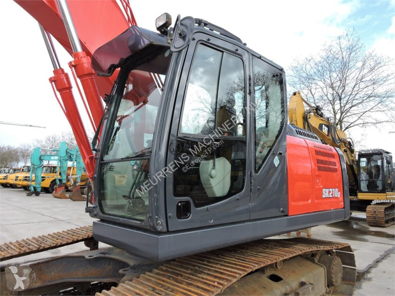 جرافة Kobelco SK210