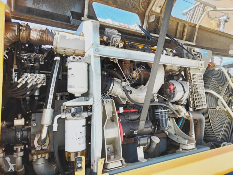 جرافة Liebherr A 916