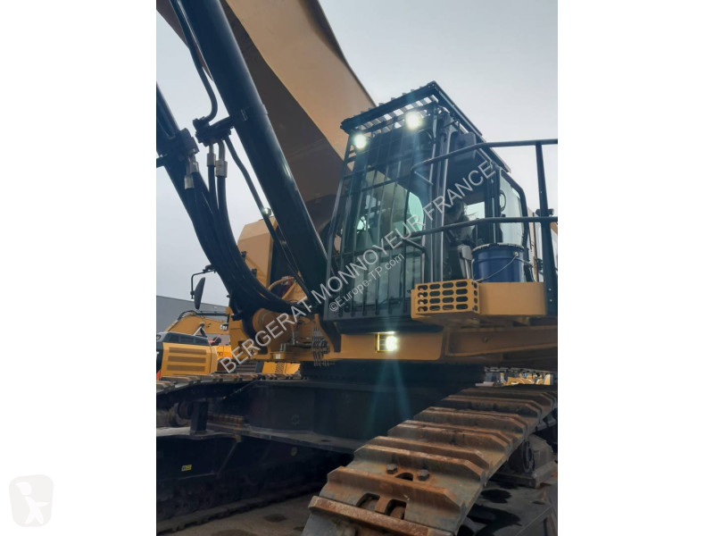 Rýpadlo Caterpillar 6015B