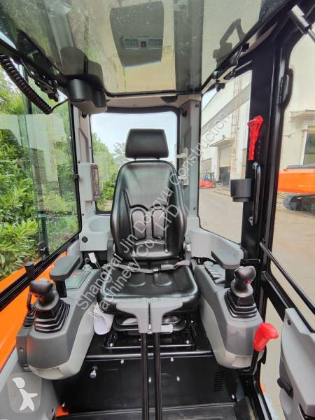 Rýpadlo Lonking CDM6025