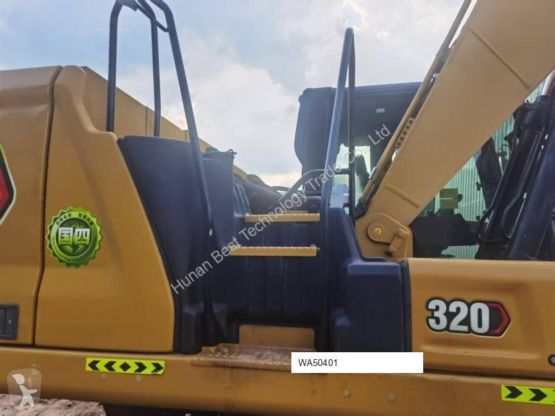 جرافة Caterpillar 320