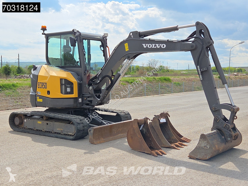 Lopatový nakládač Volvo ECR50 F A/C