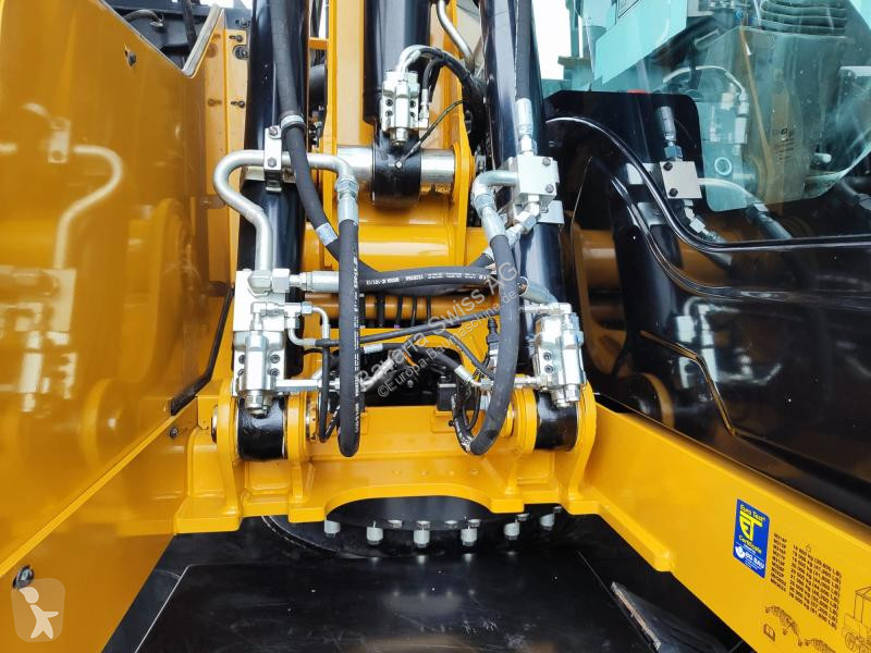 Koparka Caterpillar F