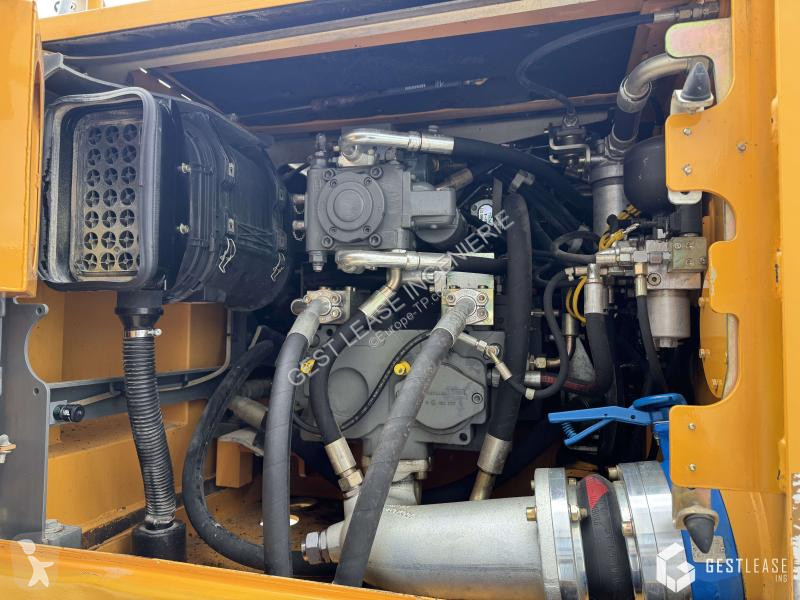 جرافة Liebherr  R934 LC MULTI USER