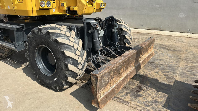 Rýpadlo Komatsu PW118MR-11