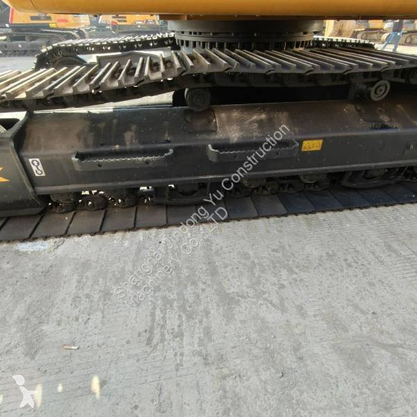 جرافة Caterpillar 323GC