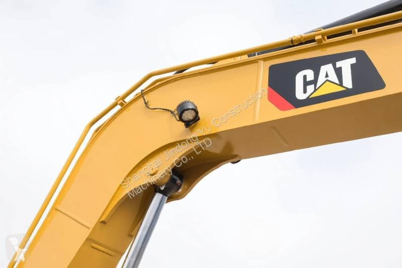 جرافة Caterpillar 307.5