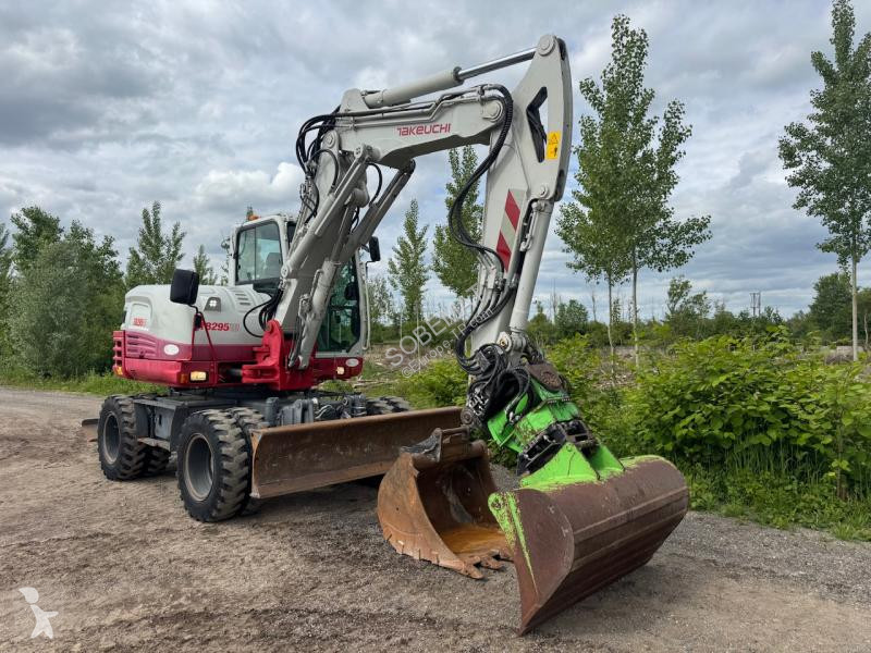 Rýpadlo Takeuchi  TB295W