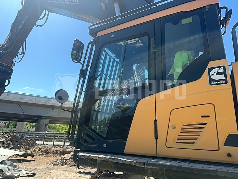 Rýpadlo Hyundai HX520AL