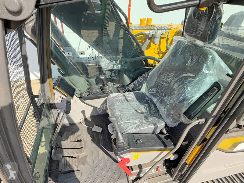 Rýpadlo Volvo EC210 NEW / UNUSED ()