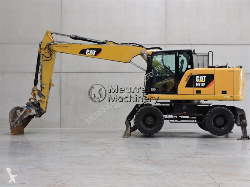 جرافة Caterpillar F