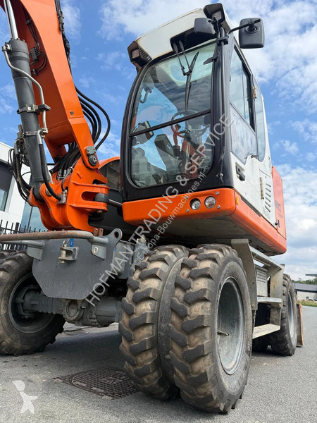 جرافة Liebherr Compact | A/C