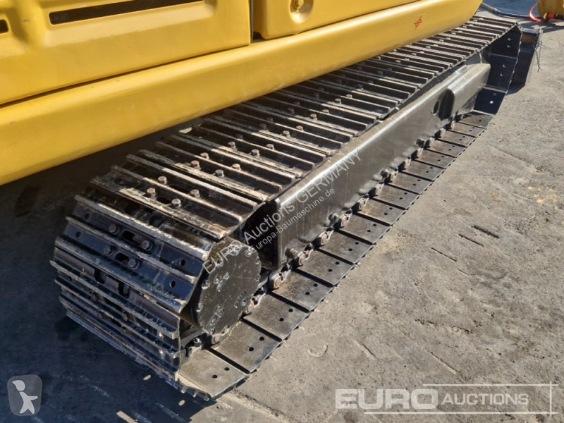 جرافة Caterpillar 305.5 E2