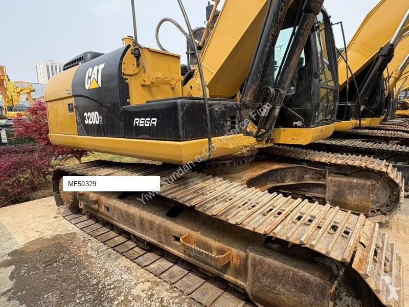 Escavatore Caterpillar 2