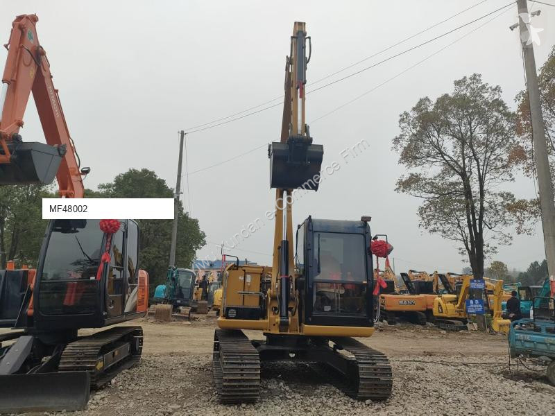 جرافة Caterpillar 307