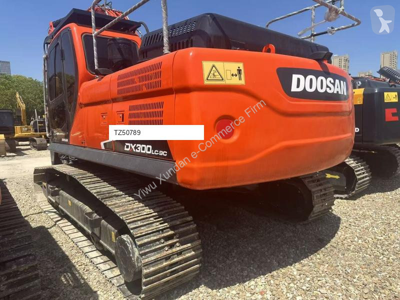 جرافة Doosan 9C