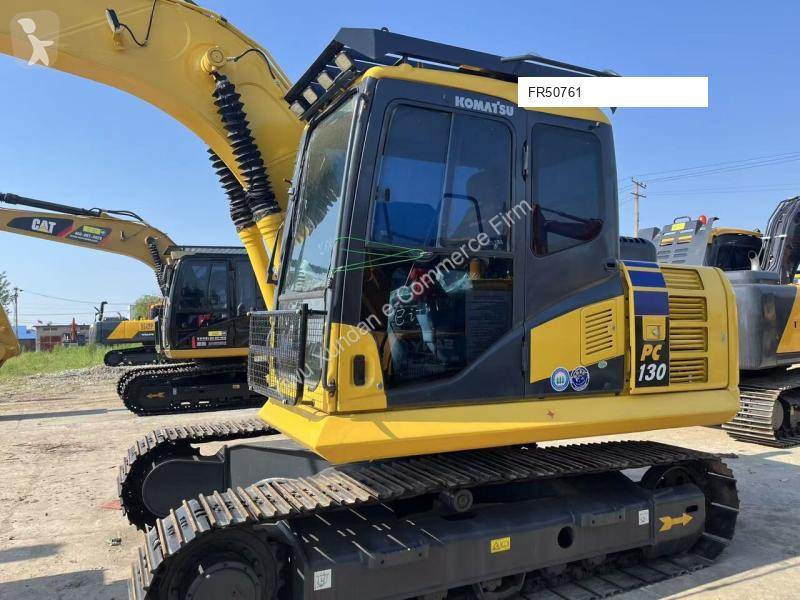 جرافة Komatsu