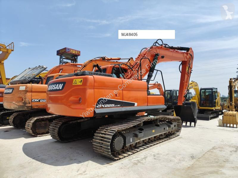 Lopatový nakládač Doosan 9C