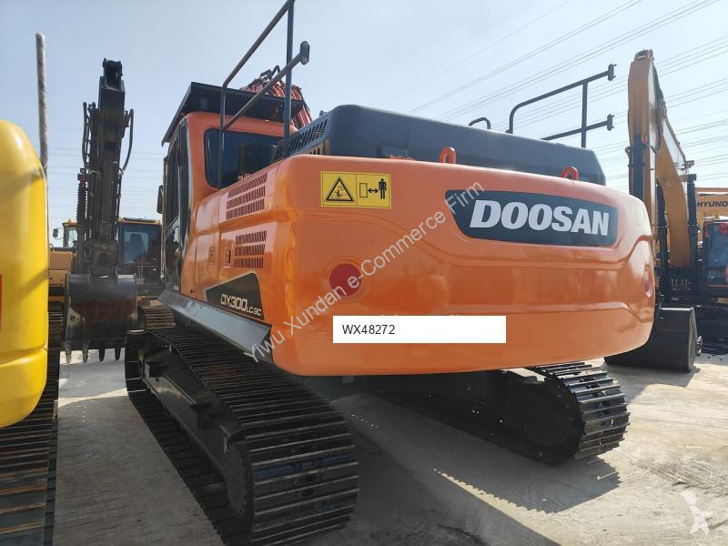 جرافة Doosan 9C