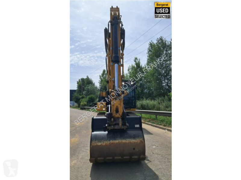 Excavadora Caterpillar 323