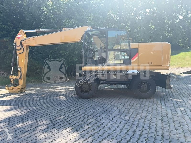 Rýpadlo Caterpillar M320F
