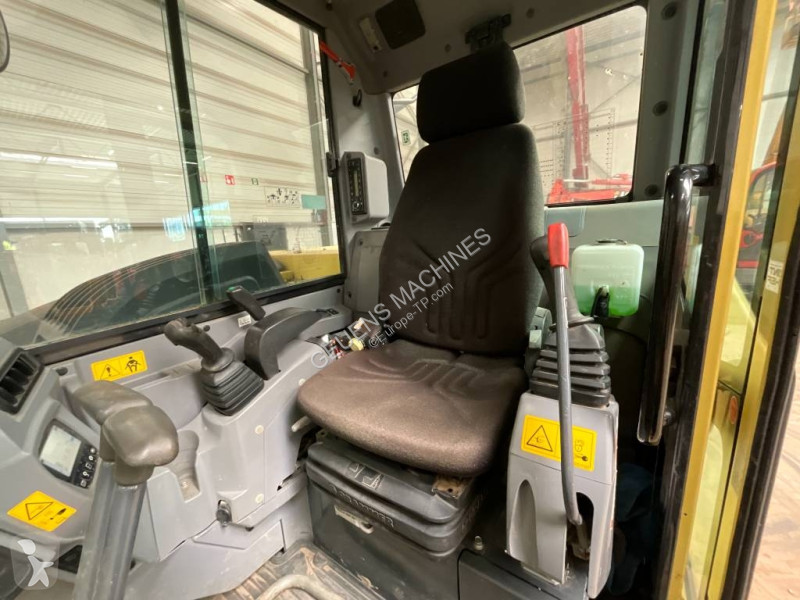 Rýpadlo Kubota 0804 A 2
