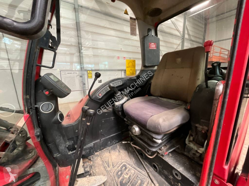 جرافة JCB 8085
