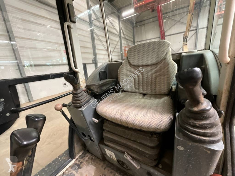 جرافة Terex