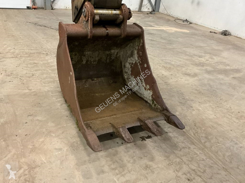 جرافة Hitachi W3