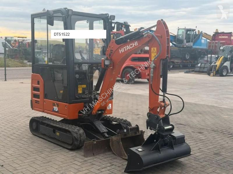 Rýpadlo Hitachi ZX19-6 CR