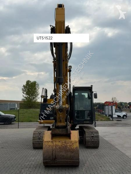 Lopatový nakládač Caterpillar