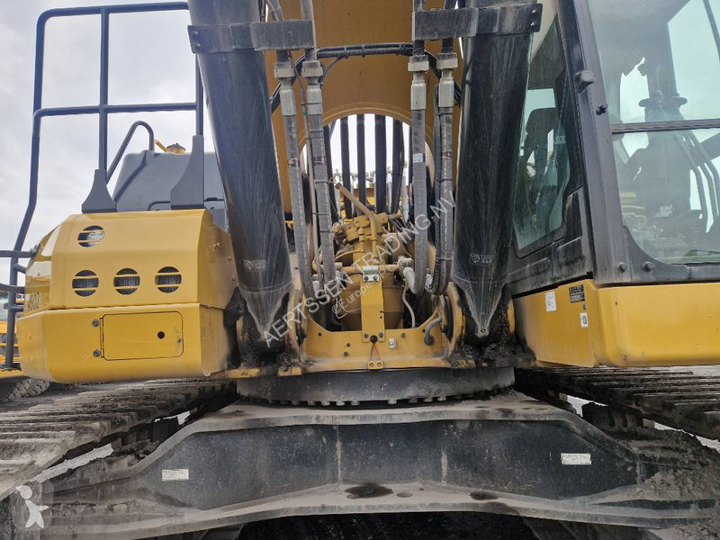جرافة Caterpillar 395