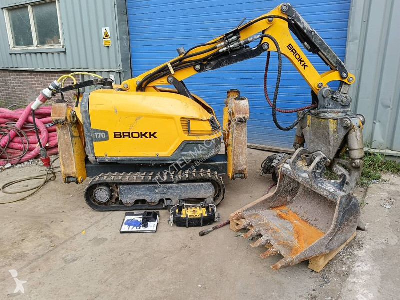 Skovl Brokk 170 demolition robot remote radio...