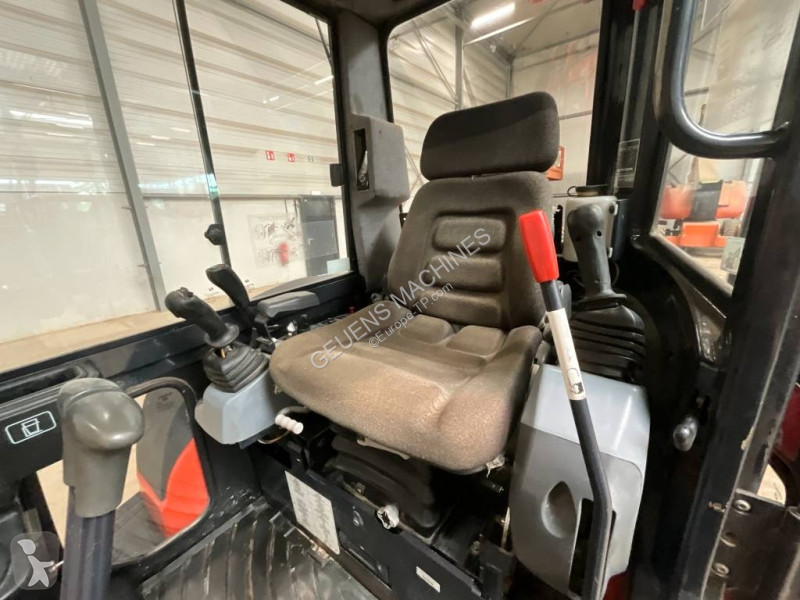 Pelle Kubota 1013 A 4
