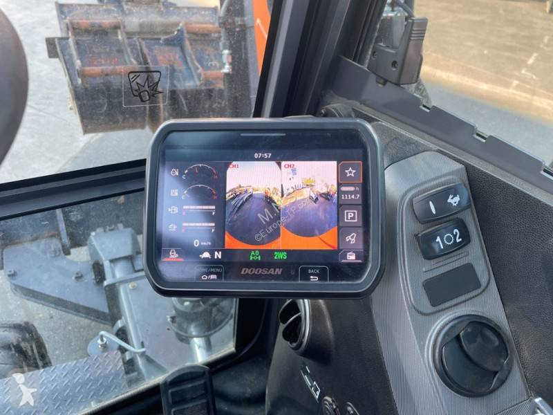 جرافة Doosan DX 100 W 7