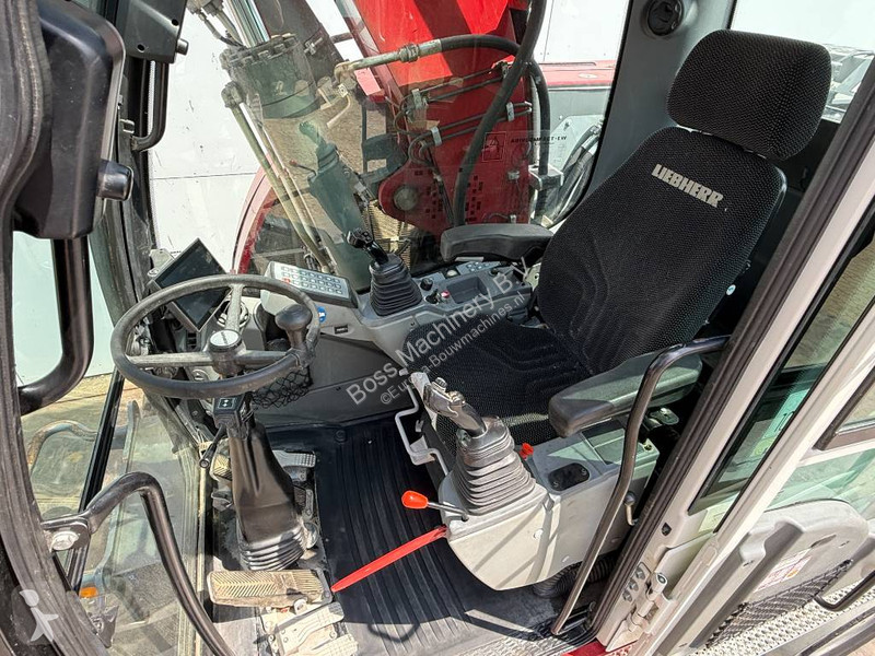 جرافة Liebherr A918  - Likufix / Triple Boom