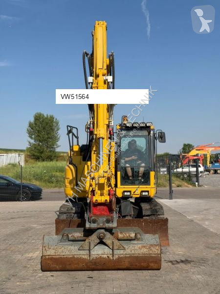 جرافة Komatsu PC138US-11