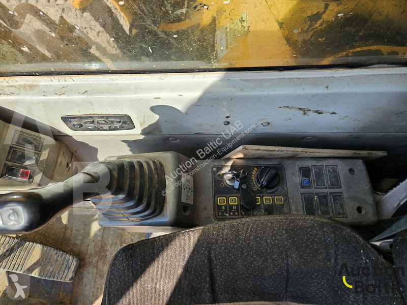 Экскаватор Hyundai Robex LC7